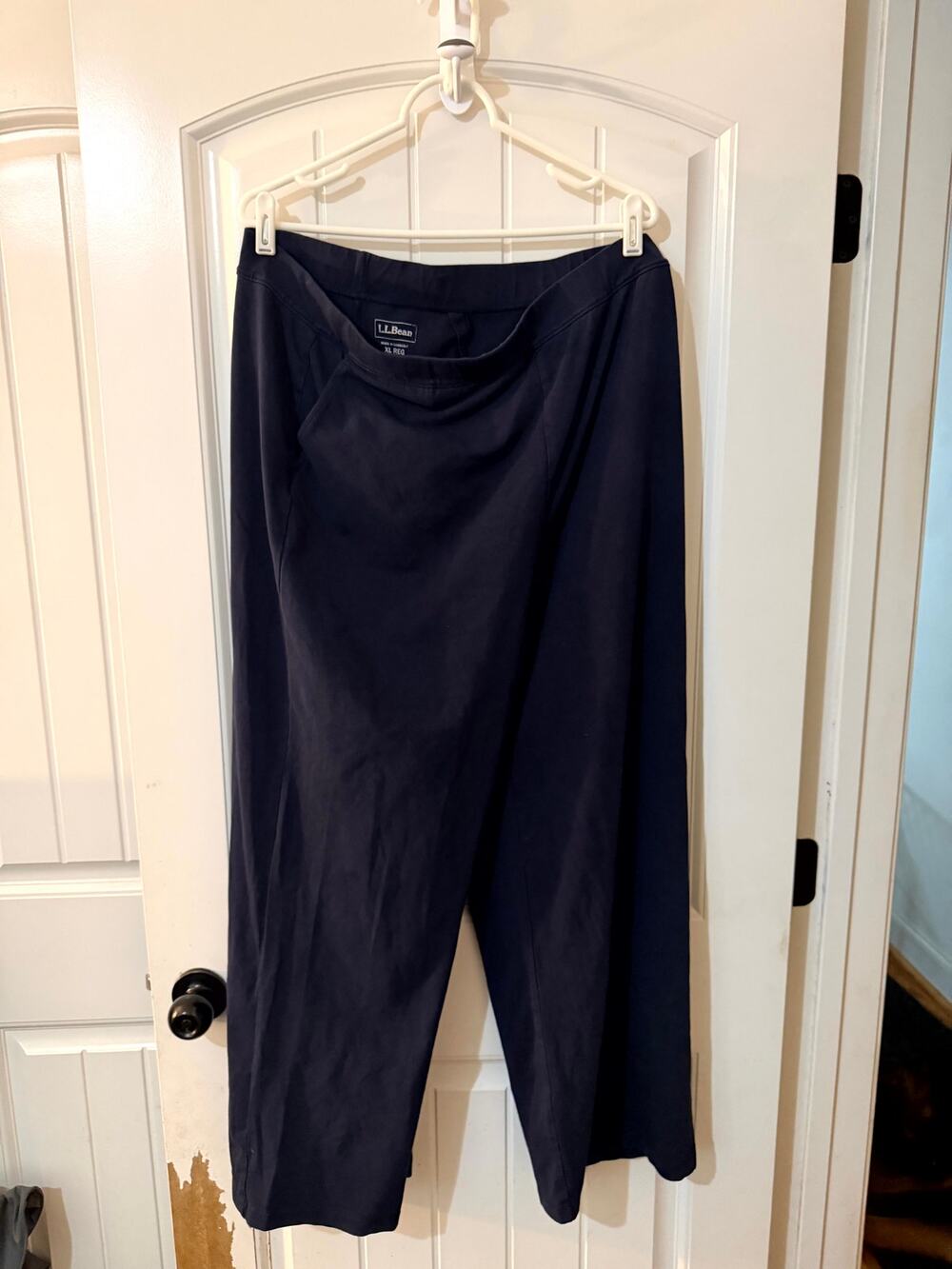 L.L.Bean Women's Pull On Knit Pants XL Regular Navy Blue Elastic Waist Casualw